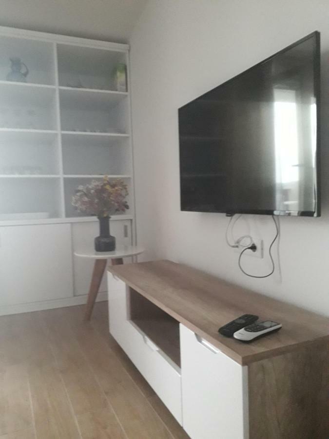 Apartmani Mara I Kata Omiš Eksteriør billede
